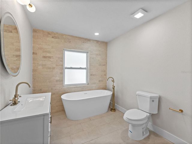 1242 BERMUDA STREET, Clearwater, FL 33755