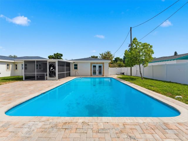 1242 BERMUDA STREET, Clearwater, FL 33755