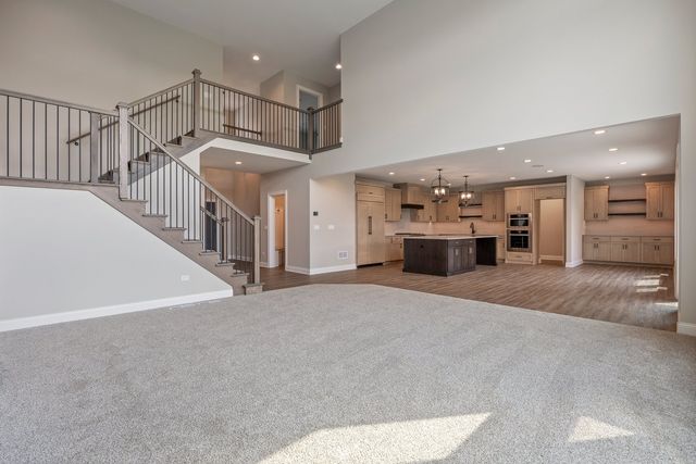1033 Emerald Drive, Naperville, IL 60540