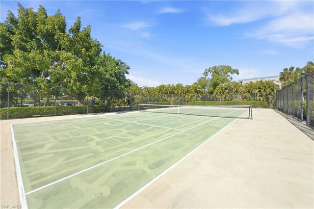 8071 Country RD # 204, Fort Myers, FL 33919