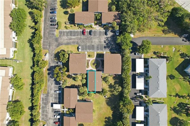 8071 Country RD # 204, Fort Myers, FL 33919