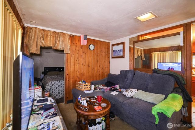 6703 Karjala Road, Aberdeen, WA 98520