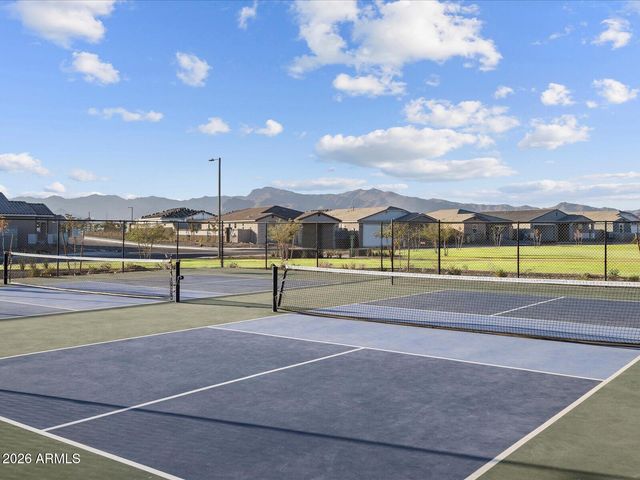 17674 W COLLEGE Drive, Goodyear, AZ 85395