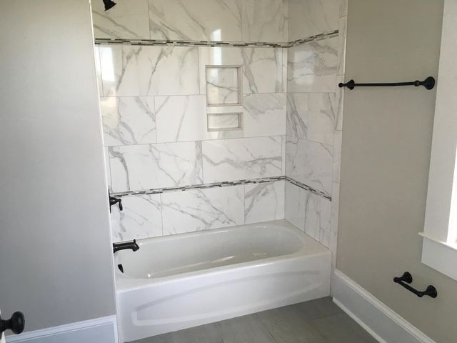 415 Day AVE, Roanoke, VA 24016