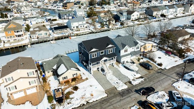 89 club house Road, Brick, NJ 08723