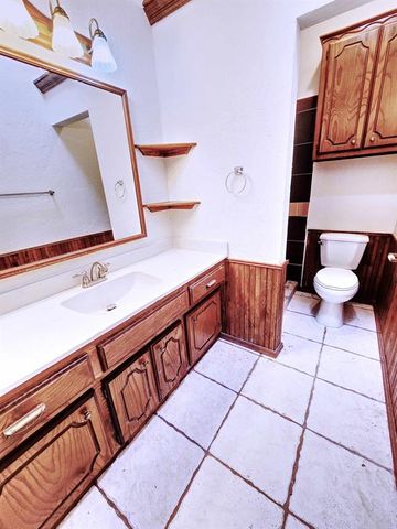 10413 Glascow Drive, Yukon, OK 73099
