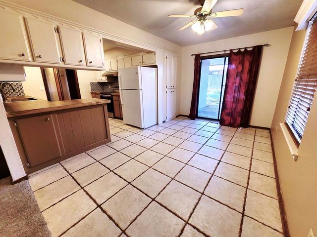 10413 Glascow Drive, Yukon, OK 73099