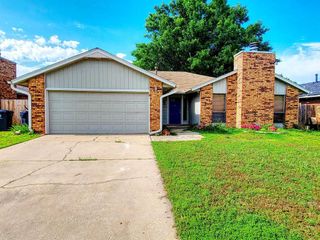 10413 Glascow Drive, Yukon, OK 73099