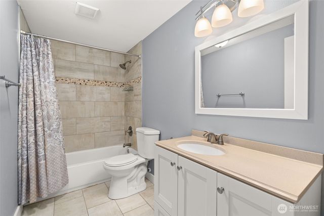 32206 71st Avenue Avenue S, Roy, WA 98580