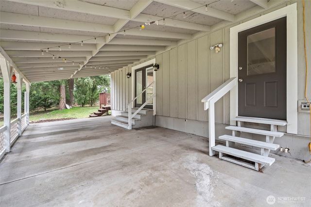 32206 71st Avenue Avenue S, Roy, WA 98580