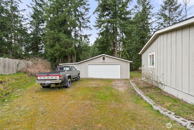 32206 71st Avenue Avenue S, Roy, WA 98580