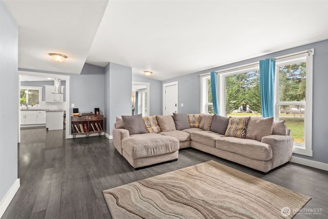 32206 71st Avenue Avenue S, Roy, WA 98580