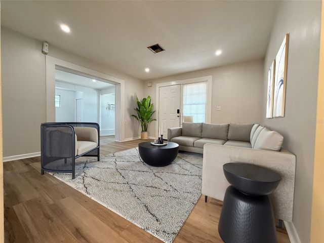 1505 PIEDMONT DRIVE, Deltona, FL 32725