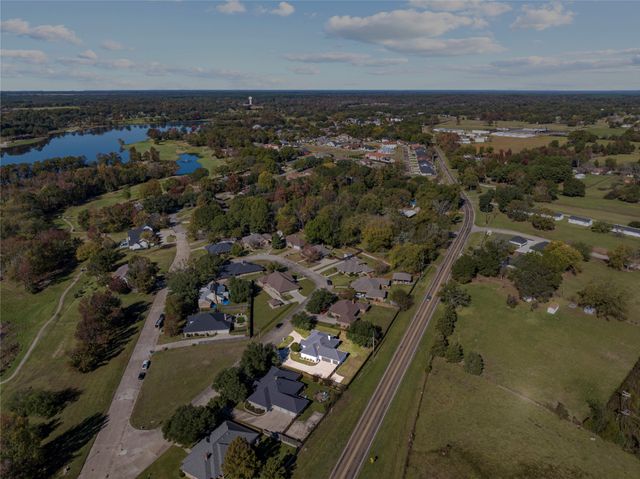 3008 Masters Drive, Mt Pleasant, TX 75455