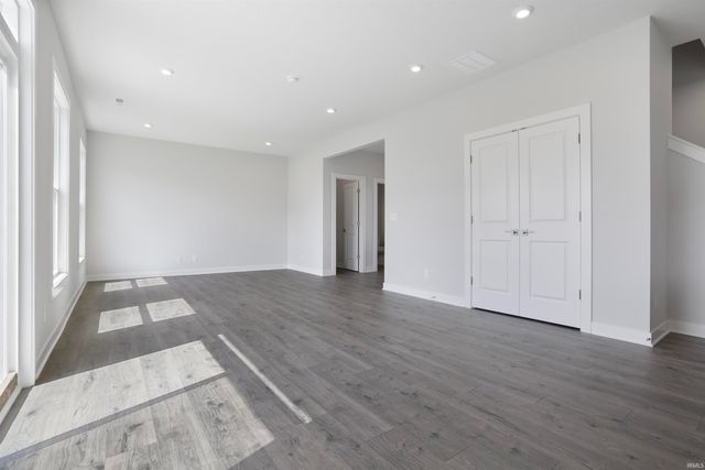 3071 Hyland Drive, Newburgh, IN 47630