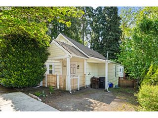 920 15TH St, Oregon City, OR 97045