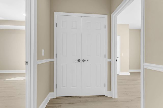 197 Dandelion Court, Round O, SC 29474