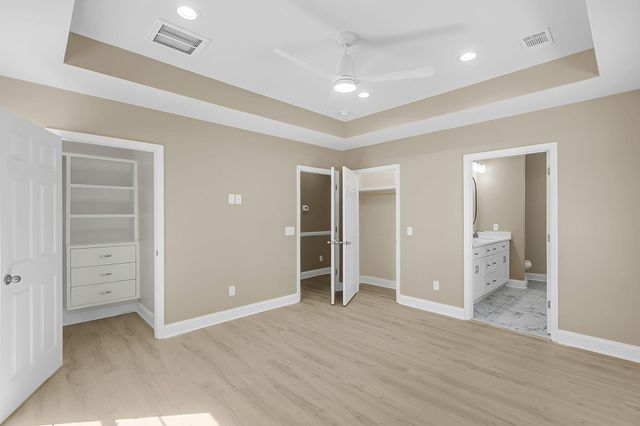 197 Dandelion Court, Round O, SC 29474