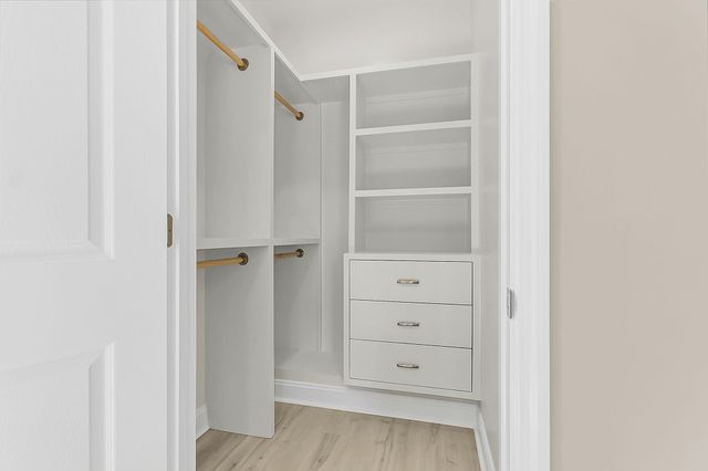 197 Dandelion Court, Round O, SC 29474