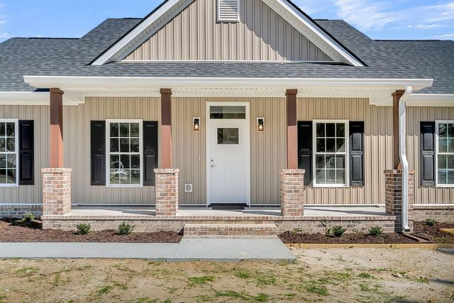 197 Dandelion Court, Round O, SC 29474