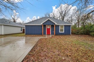 516 W Collins, Denison, TX 75020