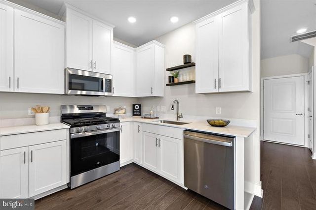 155 JOHN VANZANDT DR, Titusville, NJ 08560