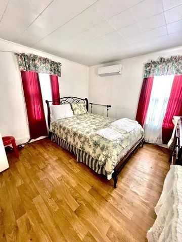 116 Midland Street, Lowell, MA 01851