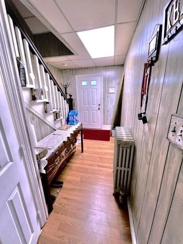 116 Midland Street, Lowell, MA 01851