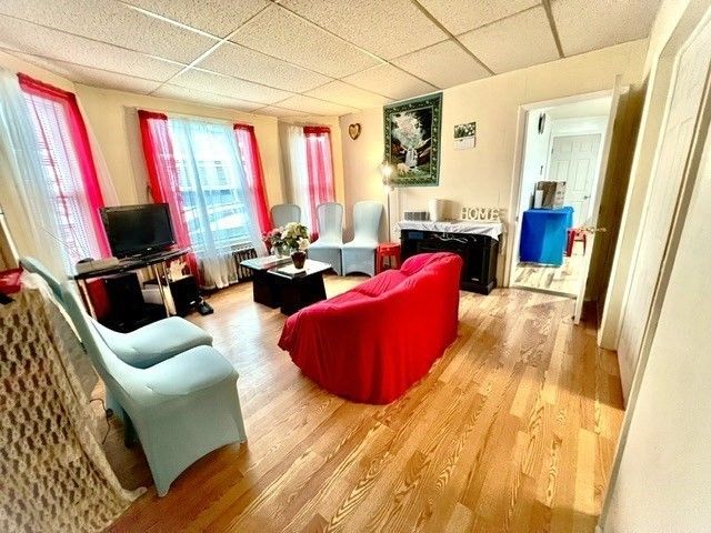 116 Midland Street, Lowell, MA 01851