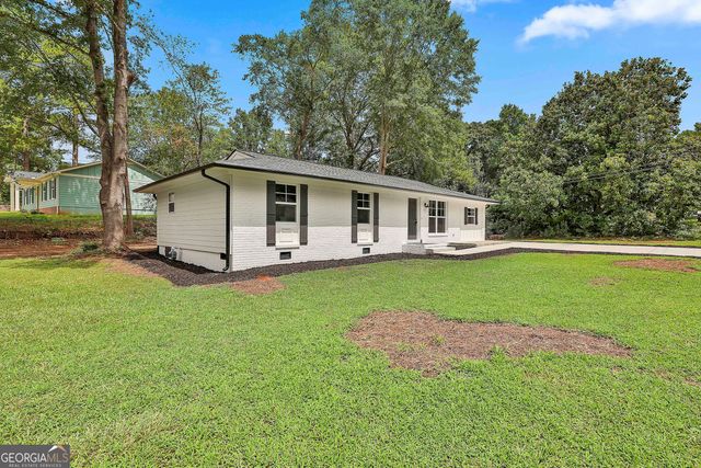 25 Westgate Park Drive, Newnan, GA 30263