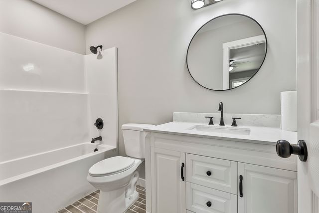 25 Westgate Park Drive, Newnan, GA 30263