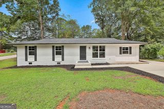 25 Westgate Park Drive, Newnan, GA 30263