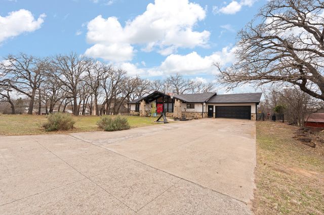 1206 Honeysuckle Drive, Keene, TX 76059