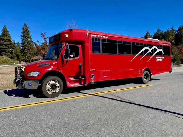 32065 Hunsaker way, Running Springs, CA 92382