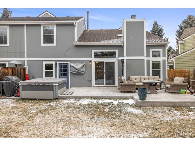 6060 E Hinsdale Ct, Centennial, CO 80112