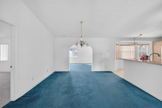 6118 SW 100TH LOOP, Ocala, FL 34476