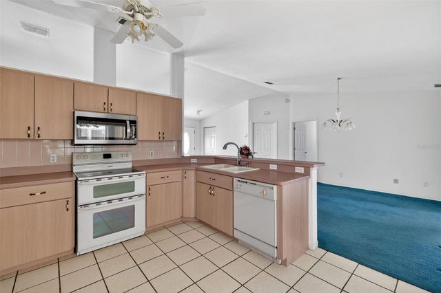 6118 SW 100TH LOOP, Ocala, FL 34476