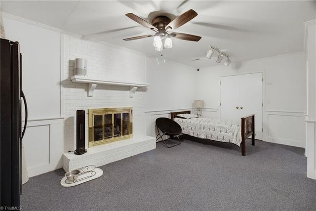 215 Barrington Place, Winston-salem, NC 27104