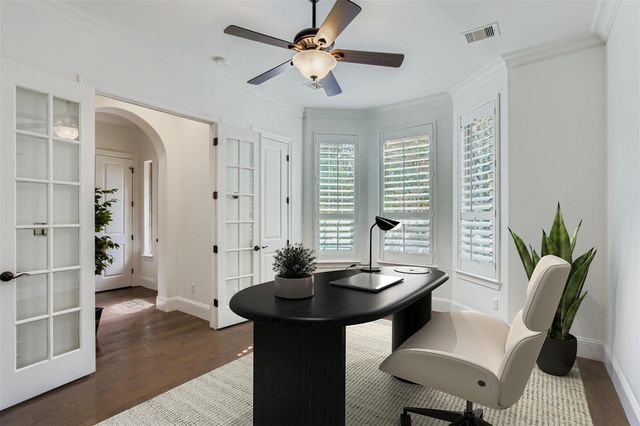 6 Freestone Stream Place, Spring, TX 77389