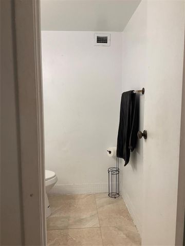 6201 N FALLS CIR Drive 309, Lauderhill, FL 33319