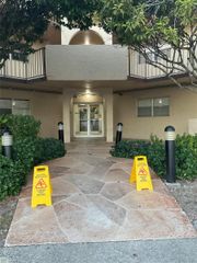 6201 N FALLS CIR Drive 309, Lauderhill, FL 33319