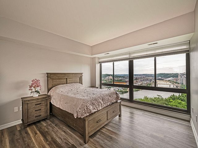 1700 Grandview AVENUE 202, Mt Washington, PA 15211