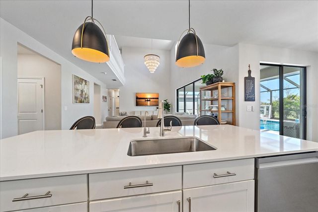 14904 SERENE SHORES LOOP, Bradenton, FL 34211