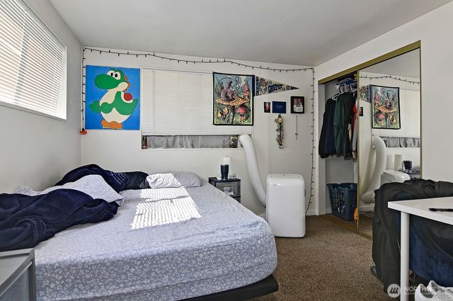 15002 4th Avenue S, Burien, WA 98148