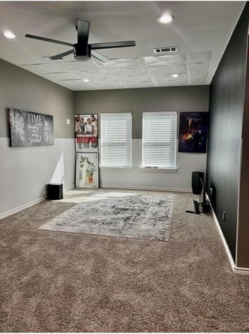 2295 Diamond D Drive, Beaumont, TX 77713