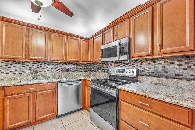 114 Centennial Court 114, Deerfield Beach, FL 33442