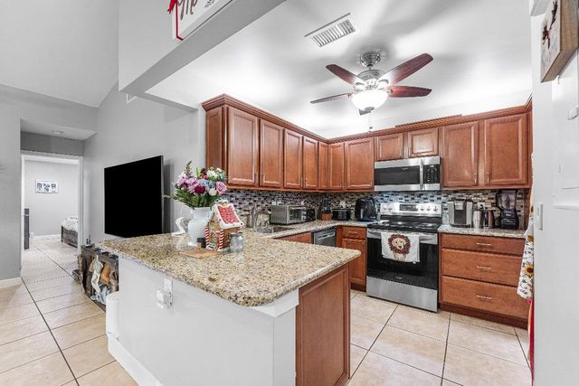 114 Centennial Court 114, Deerfield Beach, FL 33442