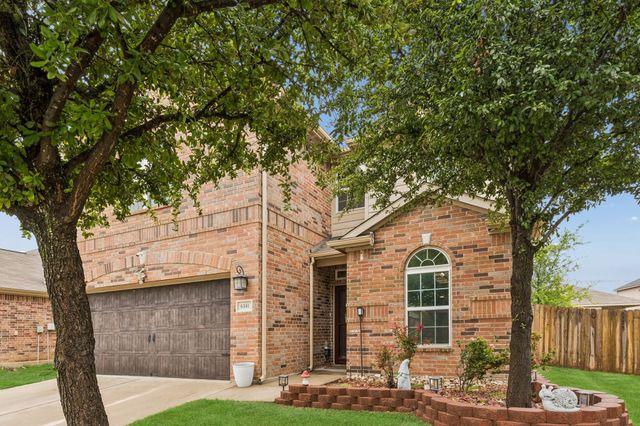 6341 Trinity Creek Drive, Fort Worth, TX 76179
