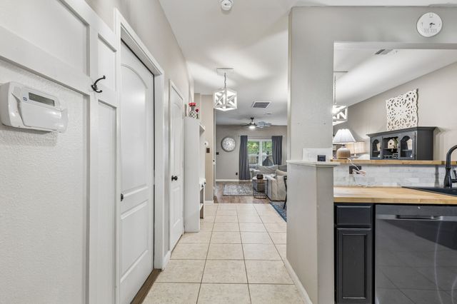 6341 Trinity Creek Drive, Fort Worth, TX 76179