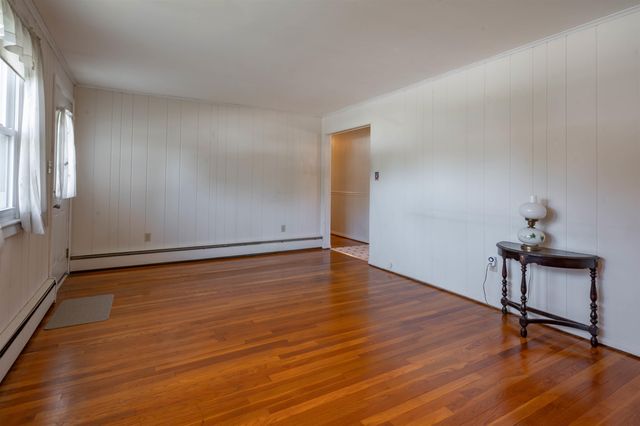 3 Derby Circle, Nashua, NH 03062